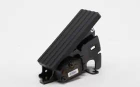 47414005 Cnh 2011-2024 New Holland Case Ih Pedal Tr340 Sv185 Tv380 Sr130