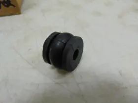 50598-89t Harley Davidson Genuine Footboard Rubber Mount
