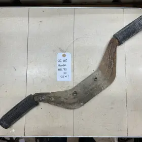 50610-943-020 Honda 76- 83 Atc 90 110 Oem Foot Pegs Rest Mount Bar Rubbers