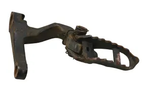 50610-kn5-670 Honda 85 Xr350r Right Foot Rest Peg