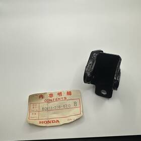 Honda 50611-316-670b Vintage Nos Cl Cl175 Left Footpeg Bracket