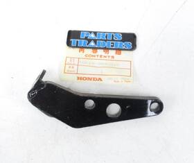 Honda 50616-964-010 Nos Genuine Right Foot Peg/footpeg Bracket 1983 Atc250r 83 Atc 250r Atc250