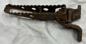 Honda 50640-ha0-680 Atc250sx/es Footrest L/h 1985-87 Used Oem P/n