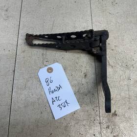 Honda 50640-ha5-000 1985- 86 Atc350x Oem Foot Pegs Left Footpeg Damaged