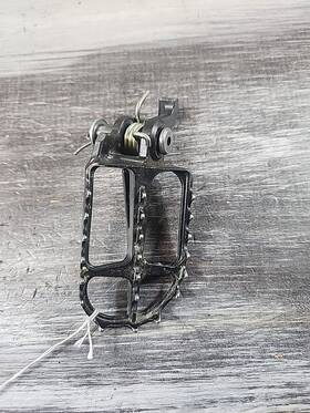 Kawasaki 34028-0361 2019 - 2022 Kx450 Right Foot Peg Pin Washer Spring