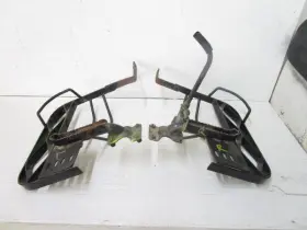 34028-1166 Kawasaki 86 Klf 300 Bayou Foot Oem Pegs Aftermarket Heel Guards 1986-1987