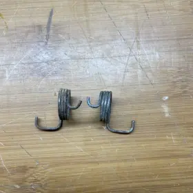 92081-4028 Kawasaki Tecate 3 1984 1985 Kxt250 Foot Peg Springs Pair Rh Lh 92081-4028/4027