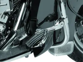 Kuryakyn 191209003357 Tour-tech Cruise 6in Mount Arm With Iso Wing Pegs 1-1/4in Clamp Chrome
