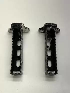 43510-33h00 Oem 2009-2014 Suzuki Ltz400 Lt-z 400 Z400 Quadsport Right Left Foot Rest Peg Set