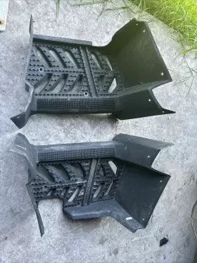 0453216 Polaris 2006 Sawtooth 200 Left/right Footwell Plastic Good Shape