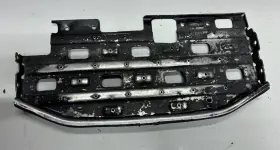 1040411-067 Polaris Scrambler 400 500 Right Footrest 1995-1997 Floorboard Foot Rest