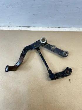 25600-05g00 Suzuki 02 Ozark 250 Used Foot Shifter And Linkage