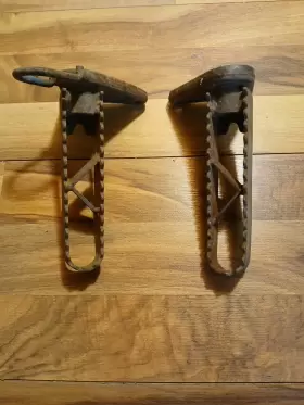 43510-01c10-19f Suzuki 85-92 Lt250r Lt 250r Quadracer Left Right Foot Pegs