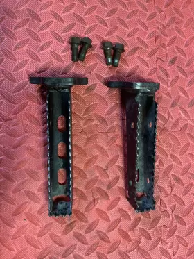 43510-07g10 Suzuki 2003-2008 Quadsport Z400 Ltz400 2x4 Oem Left Right Foot Rests Pegs Steps