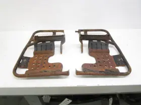 43510-38f30 Suzuki 03 Ltf400 Eiger 2x4 Foot Rests Pegs Left Right 2002-2007
