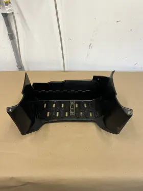 1c5-27453-00-00 Yamaha 2005 Grizzly 125 Left Foot Rest Well B681 1c5-27453-00-00 Yamaha 2005 Grizzly 125 Left Foot Rest Well B681