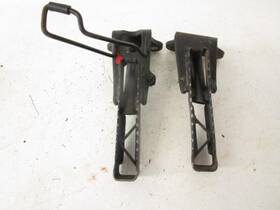 Yamaha 2hr-27421-00-00 87 Yfm 350 Big Bear Foot Pegs Left Right 1987-1989
