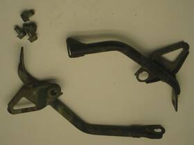 Yamaha 3gb-21613-00-00 1992 Yfm80 Yfm 80 Badger Rear Fender Mounts Pair Left Right W Hardware