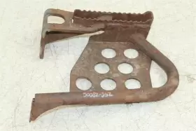 3hn-27411-01-00 Yamaha 1990 Big Bear 350 4x4 Left Foot Peg Rests Set