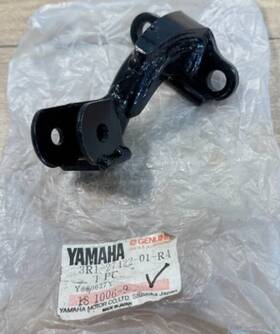 Yamaha 3r1-27422-01-r4 1985-1986 Ytz250 Tri-z Oem Footrest Bracket