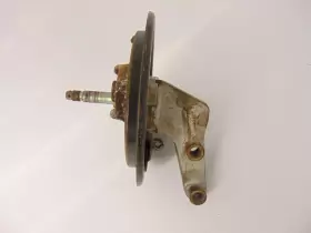 4bd-23501-10-00 Yamaha 95 98 Timberwolf Yfb 250 2wd Left Knuckle Spindle