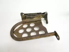 4xe-f7445-00-00 Yamaha 03 Bear Tracker 250 Left Foot Rest Peg
