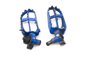5et-27411-00-00 Yamaha 02 Yz250f Front Foot Pegs Left And Right
