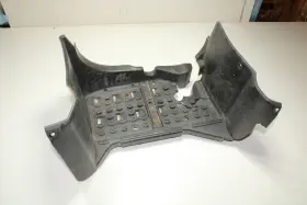 5nd-f7453-01-00 Yamaha 2005 05 Kodiak 450 4x4 Atv Footrest Foot Well Right