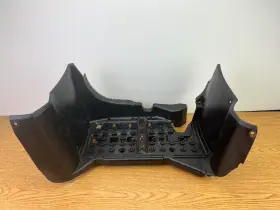 5nd-f7463-01-00 Yamaha 5nd-f7463-00-00 2003-2014 Grizzly Kodiak 350 400 450 Right Footwell Rest