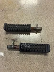 1985 Honda TRX125 4 Footpeg Bar With Rubber Step Oem #50610-VM6-000 Pegs L Used. Price: $24.99.